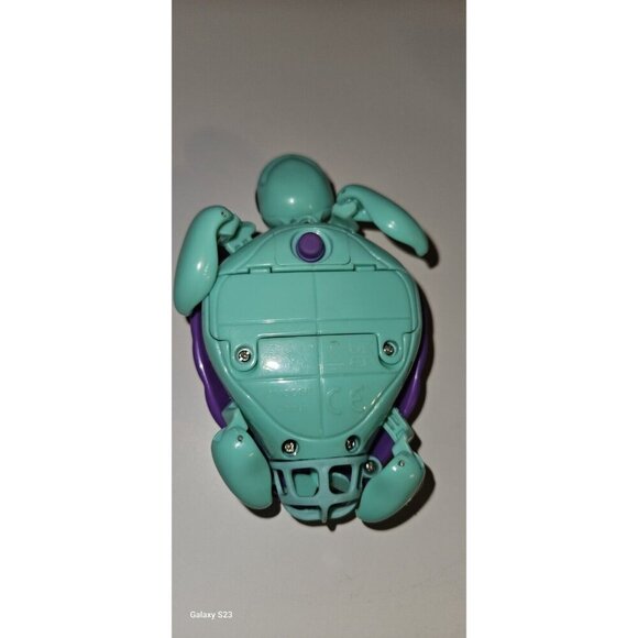 Little Live Pets Shellsea Lil' Turtle I Swim In Water I Walk On Land - Picture 5 of 5